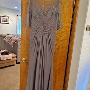 Mother of the Bride/Groom Gown Montage by Mon Cheri Steel Gray size 16
